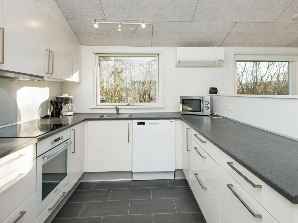 8 Person Holiday Home In B Rkop Egeskov  ภายนอก รูปภาพ