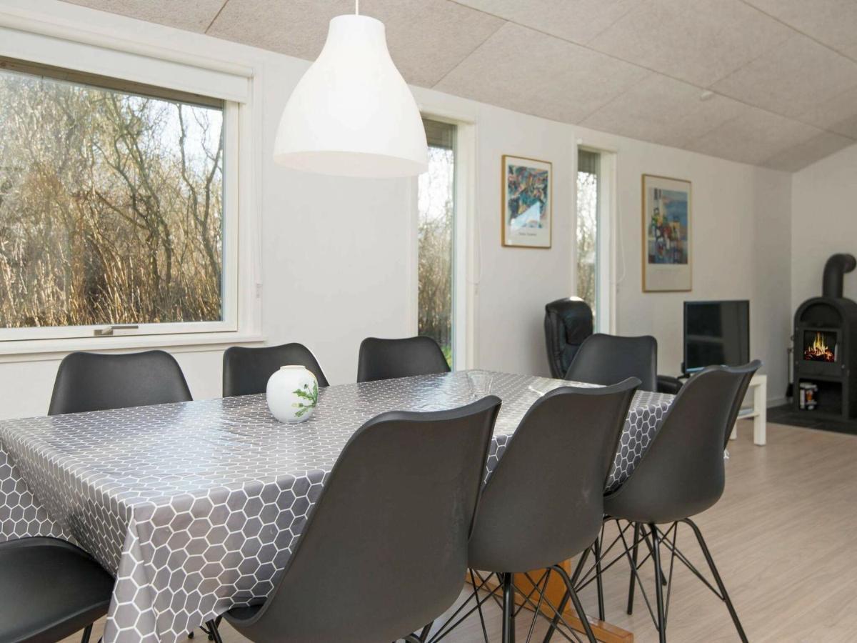8 Person Holiday Home In B Rkop Egeskov  ภายนอก รูปภาพ